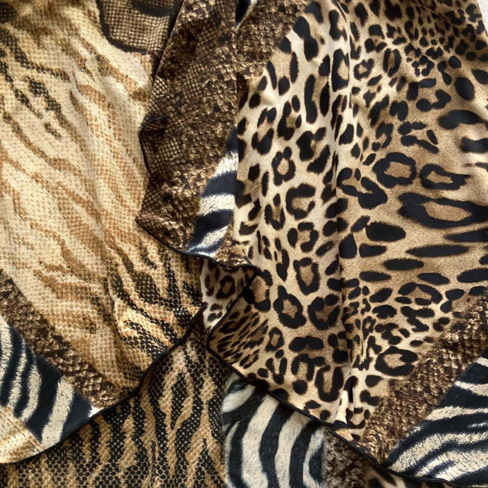 Summer Leopard Top - Picture 3 of 4